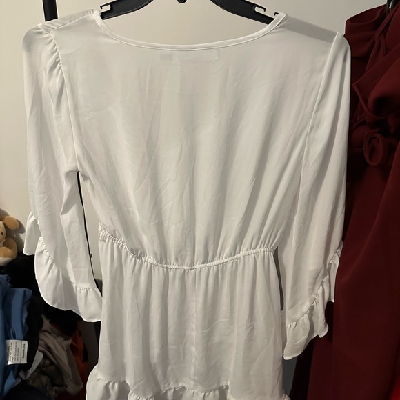 Women's White V-Neck Top - Picture 3 of 3